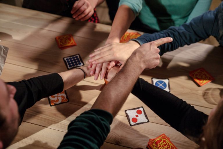 People playing Jungle Speed